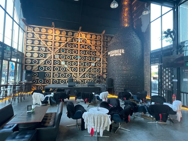 Wishbeer Pattaya - การบริการอาหารและที่พัก