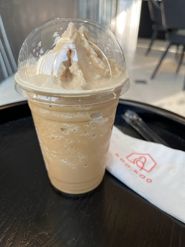 คูลคูล คาเฟ่ @บีเวิร์ค - การบริการอาหารและที่พัก