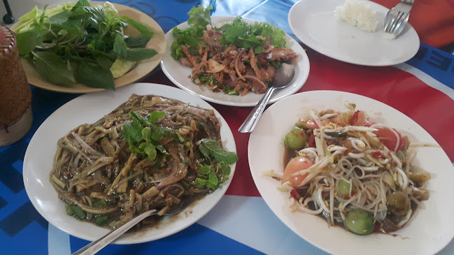 ร้านส้มตำป้าแบ่ง - การบริการอาหารและที่พัก