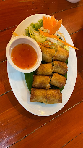 Red Chair - อำเภอเมืองภูเก็ต