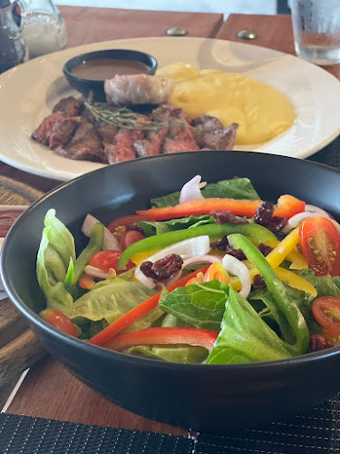 Opinii despre Uncle Toma's by Bakeology în อำเภอถลาง - การบริการอาหารและที่พัก