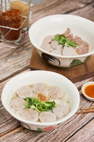 ถนัดศรีหาดใหญ่ (since 1969)肉丸