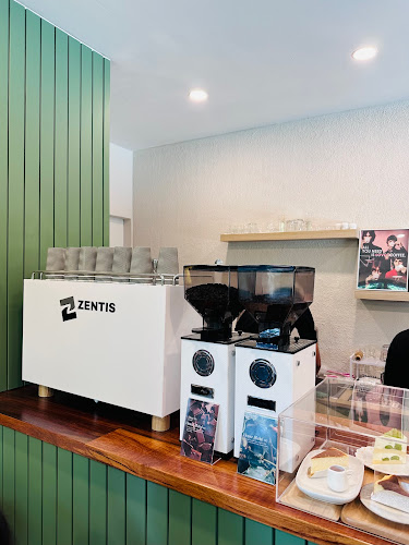 Opinii despre Meet Us Cafe în อำเภอเมืองนครราชสีมา - การบริการอาหารและที่พัก