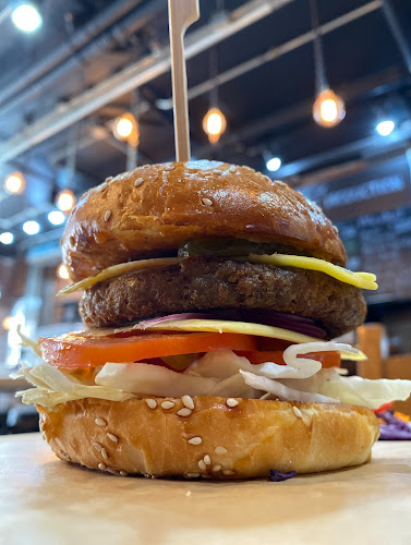 Comentarii opinii despre Cafe&Restaurant Miami Production