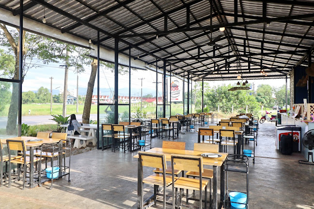 ไอซ์หมูย่างเกาหลีสาขาหน้าสนามฟุตบอลคัปป้า