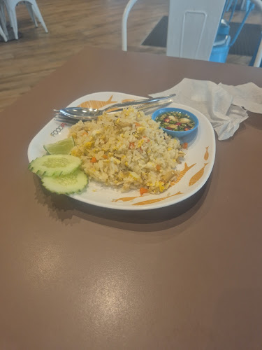 Food Park Central Marina - การบริการอาหารและที่พัก