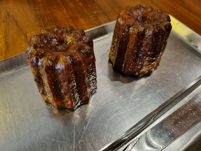 GRAPH Phuket - การบริการอาหารและที่พัก