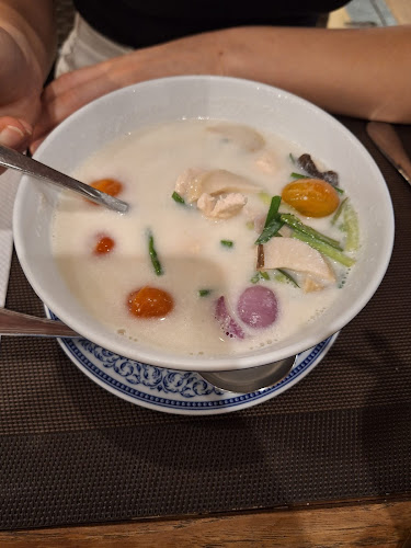 Comentarii opinii despre Louis Kitchen Restaurant