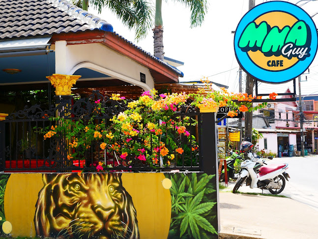 MMA GUY Cafe & Ice Bath