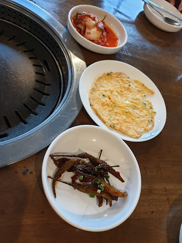 Thai garden Korean restaurant 타이가든한식당 - การบริการอาหารและที่พัก