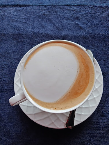 Opinii despre ร้าน Tomorrow Coffee în อำเภอถลาง - การบริการอาหารและที่พัก