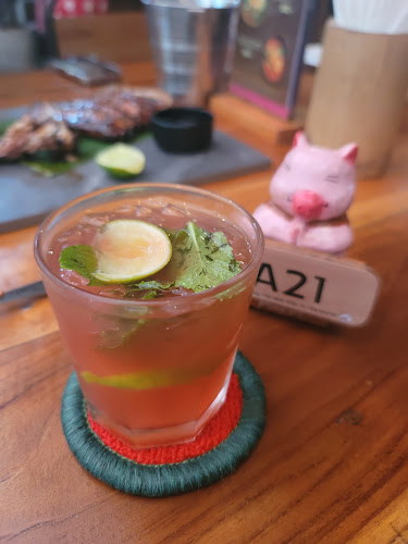 Opinii despre Naughty Nuri's Phuket în อำเภอกะทู้ - การบริการอาหารและที่พัก