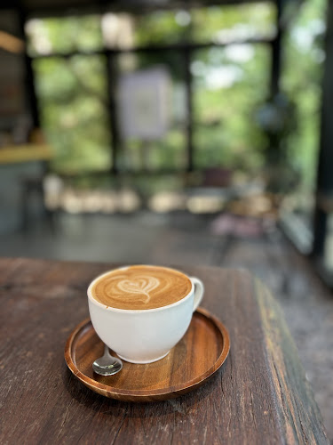 Opinii despre A Slow Bar : Just Another Coffee în อำเภอเกาะสมุย - การบริการอาหารและที่พัก