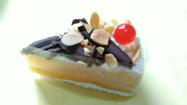 Comentarii opinii despre ร้าน อินเฮ้าส์เบเกอรี่ หาดใหญ่ 17 ซอยสุรัตน์การเคหะ2