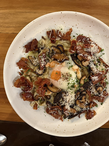 Comentarii opinii despre Five Crossing