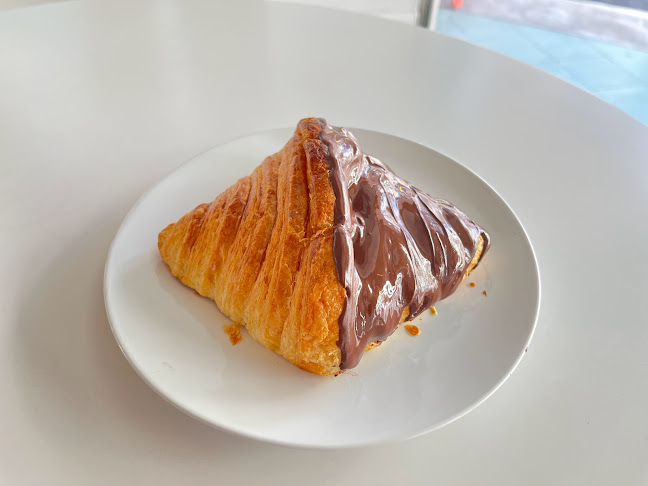 Maple leaf Coffee and Bar @ฉื่อฉาง - การบริการอาหารและที่พัก