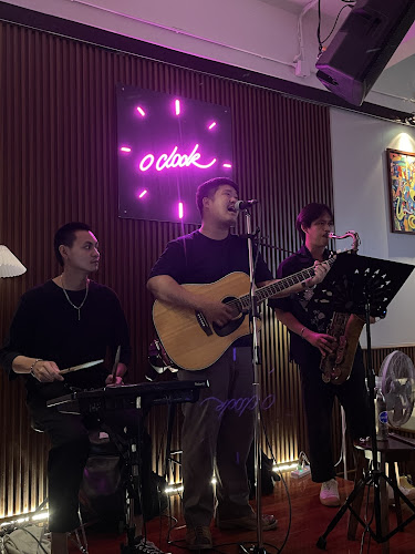 Comentarii opinii despre Oclock Bar