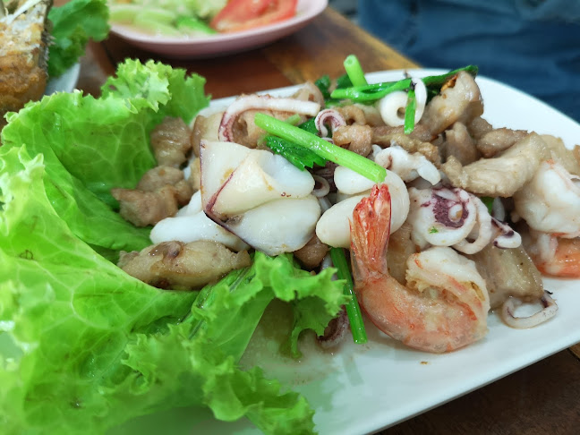 Comentarii opinii despre ครัวซำบายโฮม(Thai-Esan Food)