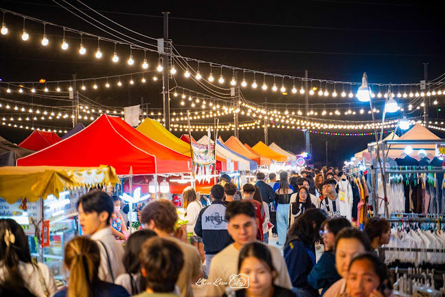 กังสดาลไนท์ - การบริการอาหารและที่พัก