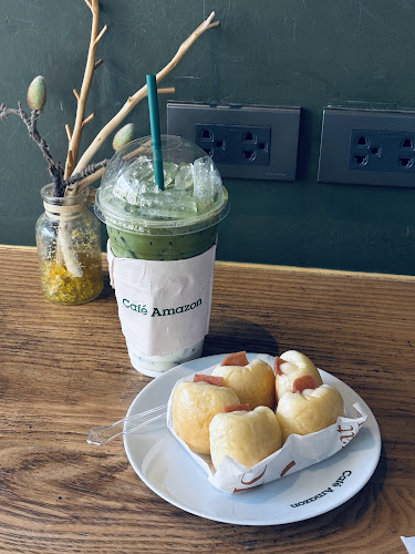 คาเฟ่ อเมซอน คิวรถระโนด