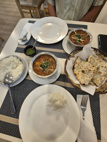 Opinii despre Golden Paradise Restaurant(NORTH-INDIAN CURRY HOUSE) || Best Indian Restaurant | Halal Food Restaurant In Phuket în อำเภอเมืองภูเก็ต - การบริการอาหารและที่พัก