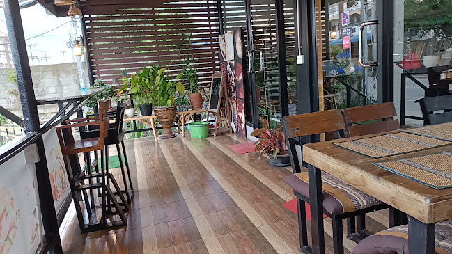 Comentarii opinii despre The bread house