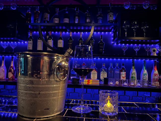 Opinii despre Black sheep bar&garden în เมือง - การบริการอาหารและที่พัก