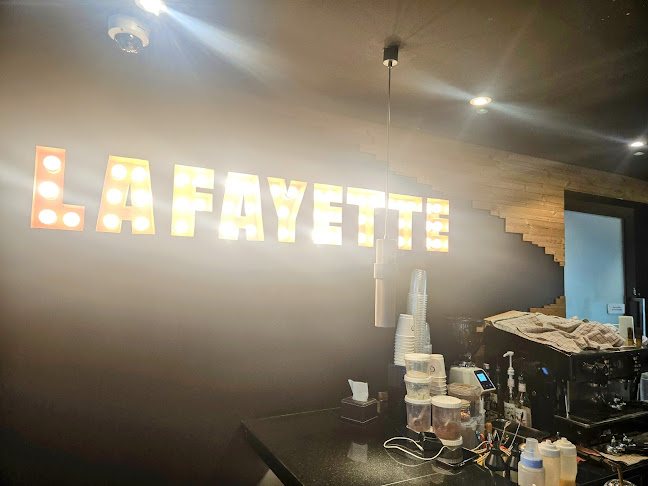 Opinii despre Lafayette în อำเภอกะทู้ - การบริการอาหารและที่พัก