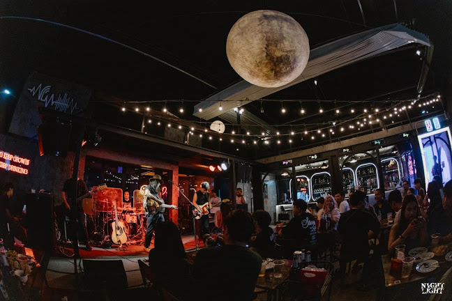 Opinii despre DIRTY Nakhonsawan în อำเภอเมืองนครสวรรค์ - การบริการอาหารและที่พัก