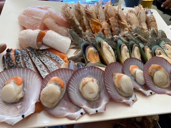 Umi Yaki Buffet - การบริการอาหารและที่พัก