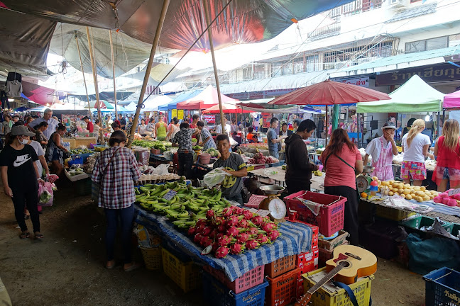 Opinii despre ตลาดโต้รุ่งแม่วิไล în อำเภอบางละมุง - การบริการอาหารและที่พัก