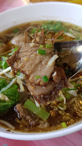 Comentarii opinii despre ก๋วยเตี๋ยวไก่-เนื้อตุ๋น