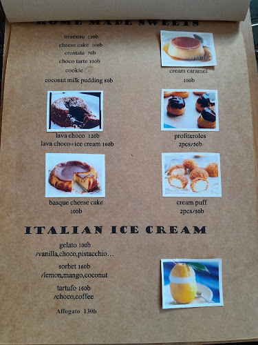 Cafe Lavazza Lukkan Mansion - การบริการอาหารและที่พัก