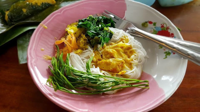 Opinii despre ขนมจีนจี้ลิ่ว บ๊ะจ่างภูเก็ต în อำเภอถลาง - การบริการอาหารและที่พัก