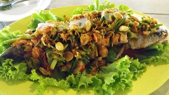 Opinii despre ร้านอีสาน วินเทจ ขอนแก่น în อำเภอเมืองขอนแก่น - การบริการอาหารและที่พัก