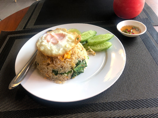 Tree cafe - การบริการอาหารและที่พัก