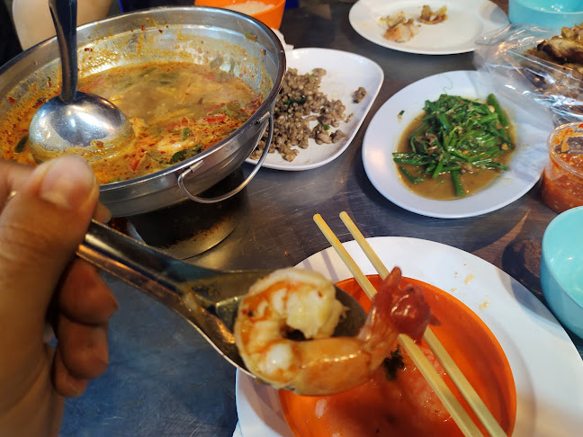 Comentarii opinii despre เฉินหลง ข้าวต้มเงินล้าน สาขา พุทธมณฑลสาย 4