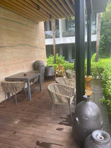 ซ. สุขสันต์ 2 ตำบล ราไวย์ อำเภอเมืองภูเก็ต ภูเก็ต 83130