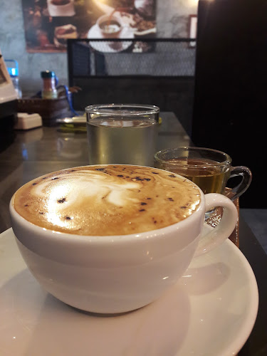 Rest Coffee : ที่พักคนรักกาแฟ