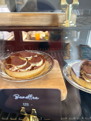 Comentarii opinii despre CHARLOTTE DOUGHNUTS Warehouse