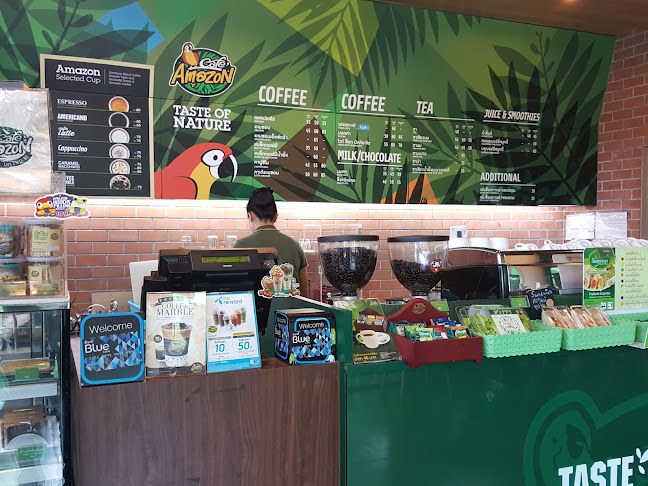 Opinii despre คาเฟ่ อเมซอล (สนามฟุตบอลหญ้าเทียม วินนิ่ง สเตเดี่ยม) în อำเภอหาดใหญ่ - การบริการอาหารและที่พัก