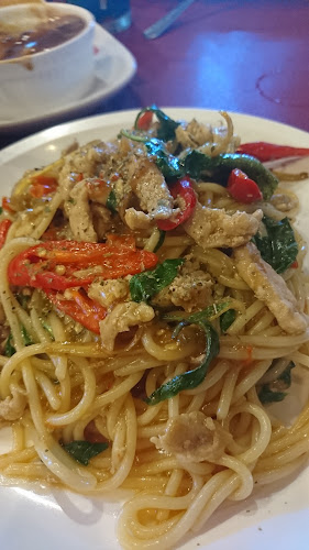 สเต็กอุบลฯ-บ้านอันดาสเต็กเฮ้าส์2 - การบริการอาหารและที่พัก