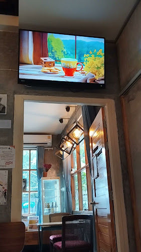 บ้านเล็กๆในซอยลึกลับ Hidden Gem - การบริการอาหารและที่พัก