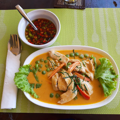 VVJJ+9X5 สถานอบรมคริสจักรแบ็บติสท์, ถนนเลียบชายหาดจอมเทียน ข้าง, อำเภอบางละมุง ชลบุรี 20150