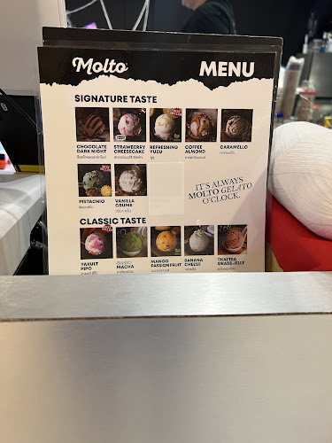 Opinii despre Molto Gelato สาขาเซ็นทรัลขอนแก่น în อำเภอเมืองขอนแก่น - การบริการอาหารและที่พัก