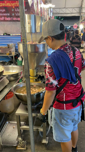 Opinii despre ตลาดปลายแหลมสะพานหิน în อำเภอเมืองภูเก็ต - การบริการอาหารและที่พัก