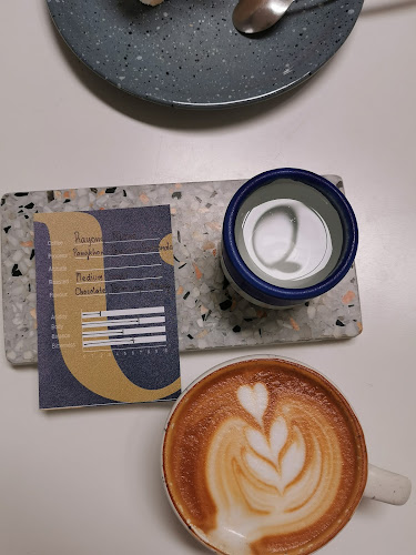 3574 ตำบลเชิงเนิน อำเภอเมืองระยอง ระยอง 21000