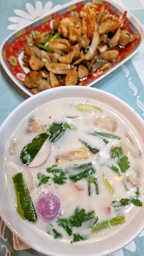 Baan Larb Restaurant - อำเภอกะทู้