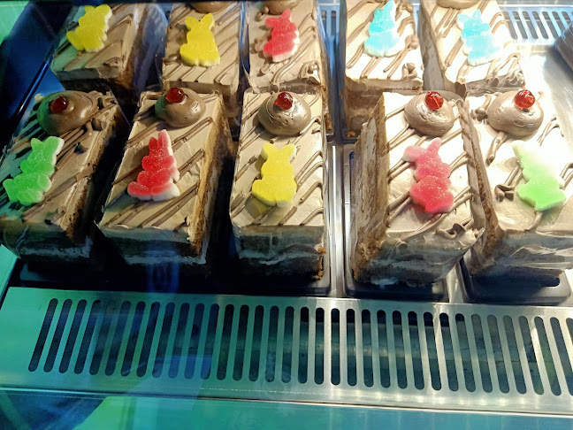 Opinii despre บ้านอุ่นเบเกอรี่ în อำเภอหาดใหญ่ - การบริการอาหารและที่พัก