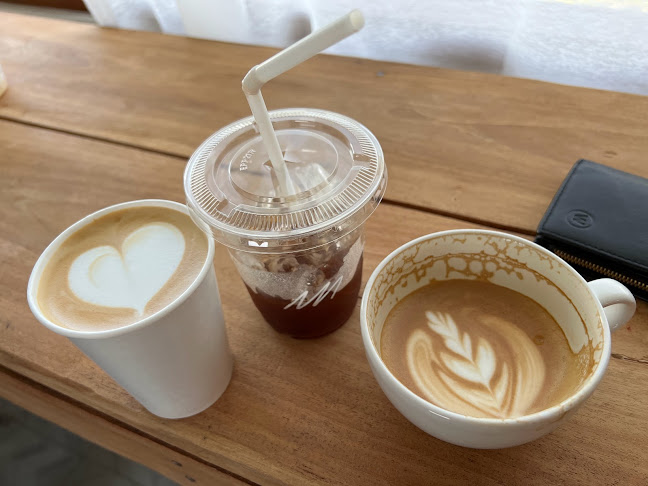 IU Slow Bar Coffee - การบริการอาหารและที่พัก